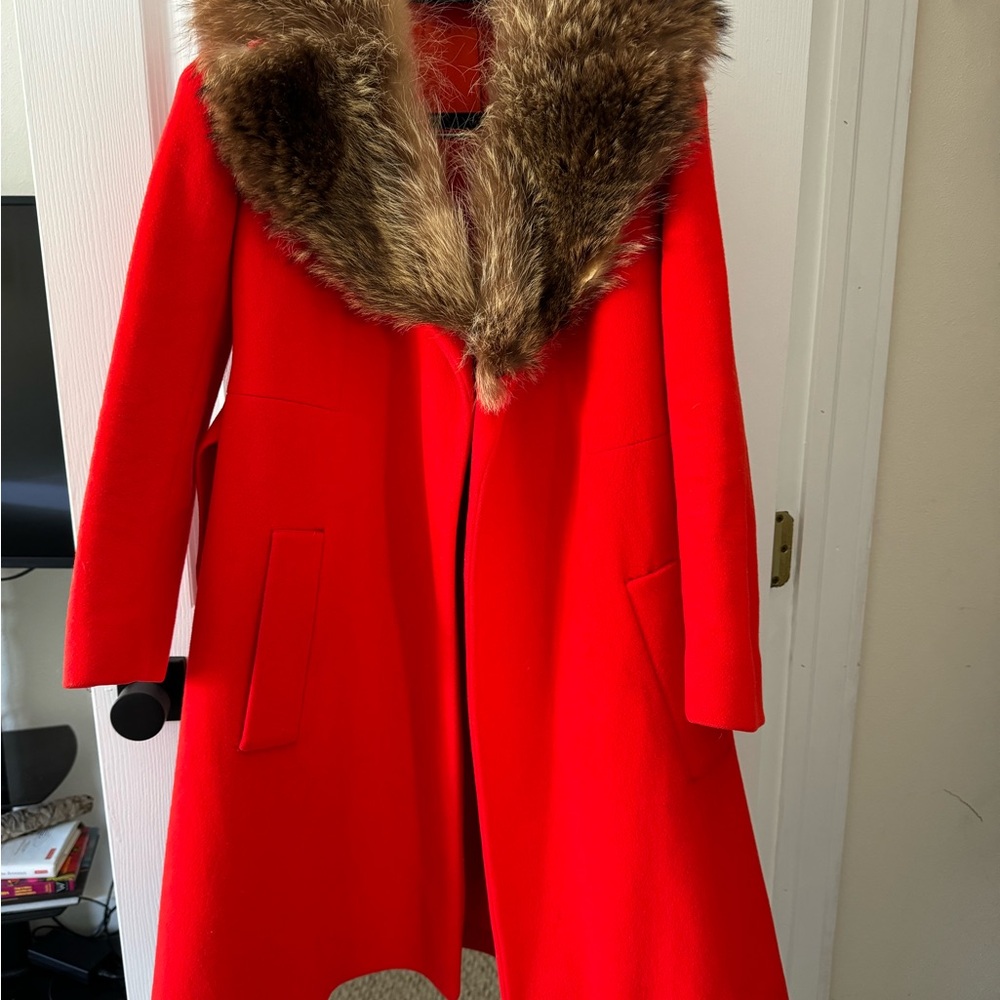 Authentic vintage Women's Coat with Faux Fur Collar made in USA